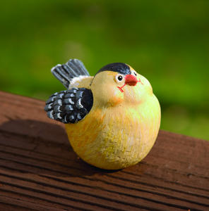Goldfinch Garden Decor